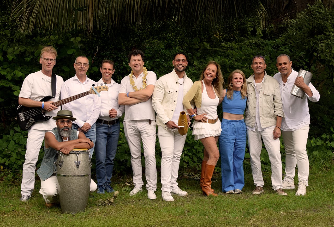 Groepsfoto salsaband Pimiento 